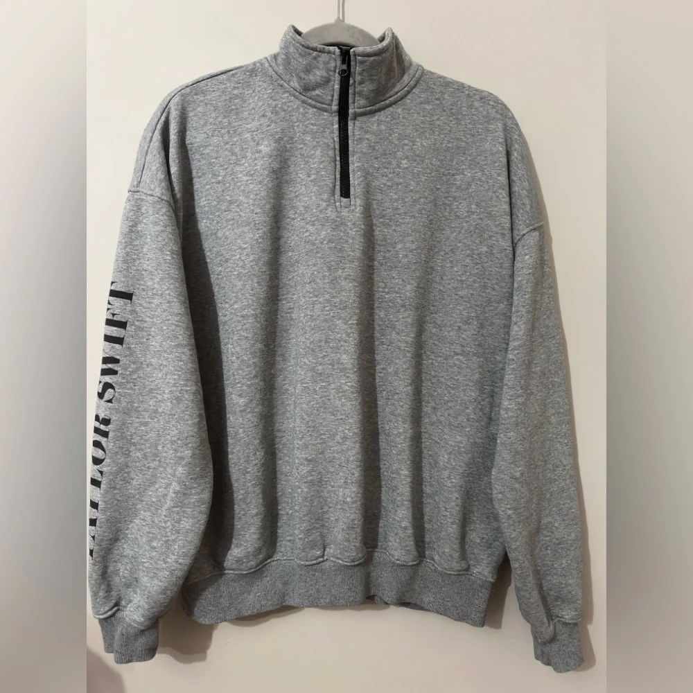 Taylor Swift The Eras Tour Concert Gray Quarter Zip Cotton Sweatshirt - Picture 7 of 10